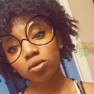 Meet your Posher, Aliyl